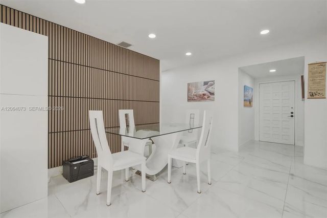 4 of 26 - 11621 Nw 58th Place, Hialeah, FL