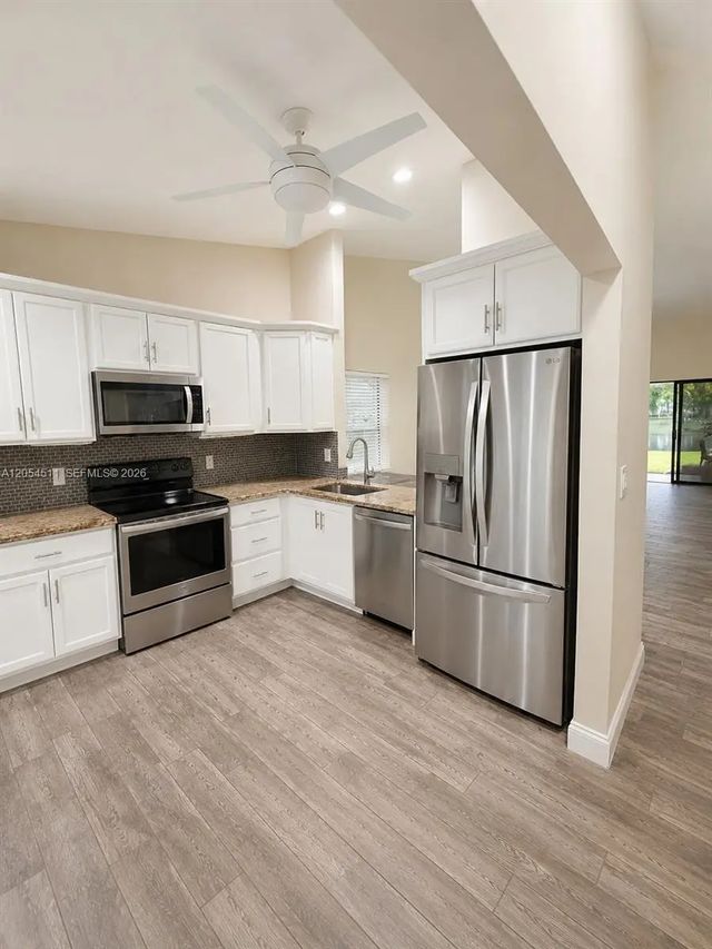 4 of 15 - 3899 N Carambola Circle N #29126, Coconut Creek, FL