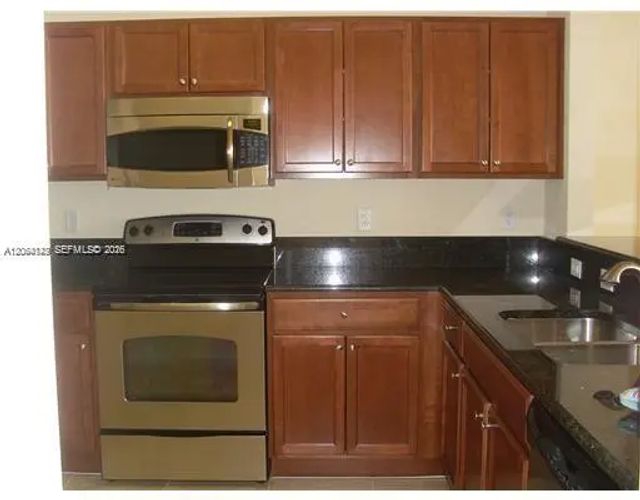 11501 Nw 89th Street #105, Doral
