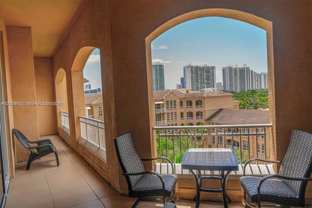 4 of 61 - 3001 Ne 185th Street #710, Aventura, FL