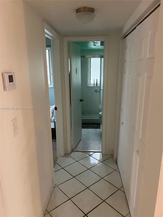 3 of 4 - 5950 Del Lago Circle #201, Sunrise, FL