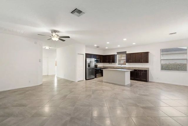 5 of 20 - 2055 46th Avenue, Vero Beach, FL