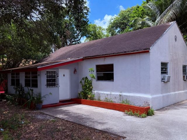 445 Ne 163rd Street, Miami
