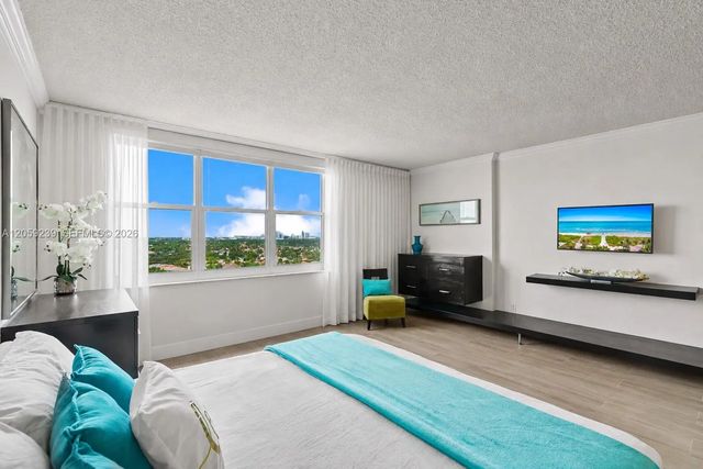 3 of 43 - 2501 S Ocean Drive #1527, Hollywood, FL