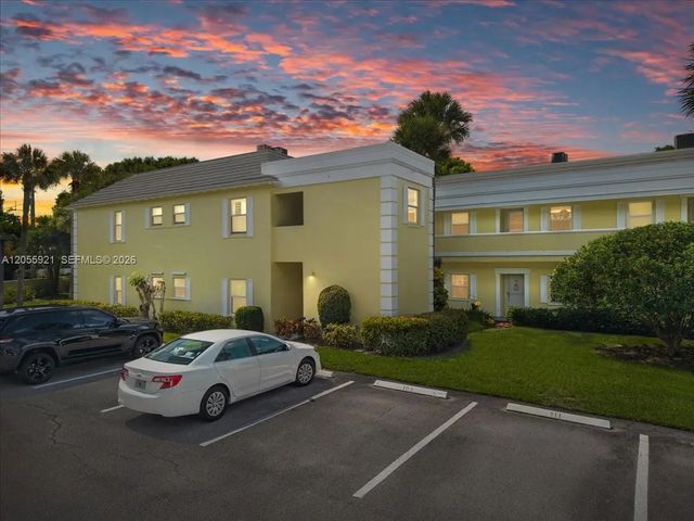 2 of 49 - 1600 Se Saint Lucie Boulevard #110, Stuart, FL