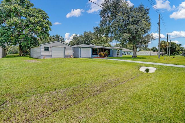 4 of 39 - 8702 Deland Avenue, Fort Pierce, FL