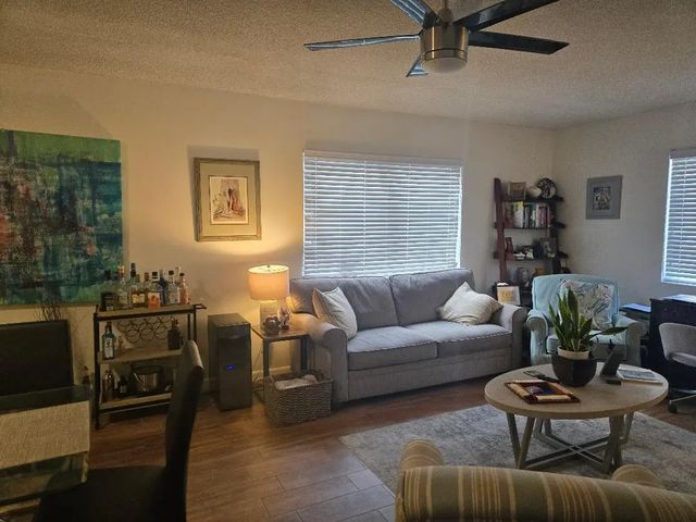 5 of 19 - 659 W Oakland Park Boulevard #108c, Oakland Park, FL