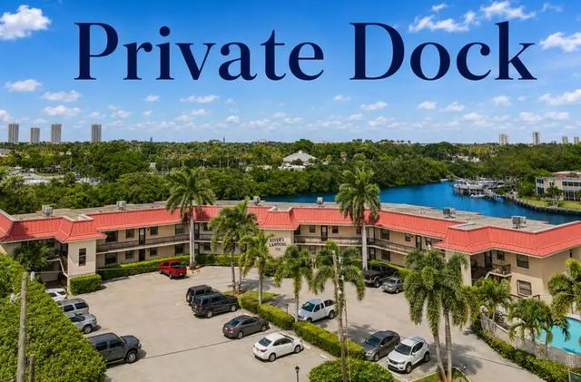 711 Hummingbird Way #201, North Palm Beach