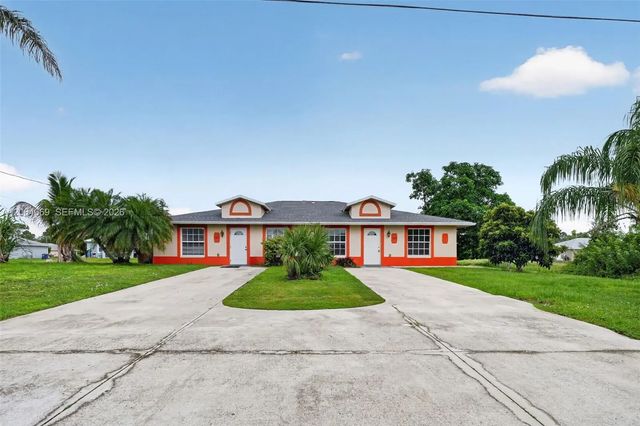2420-2422 S Vernon Avenue, Lehigh Acres