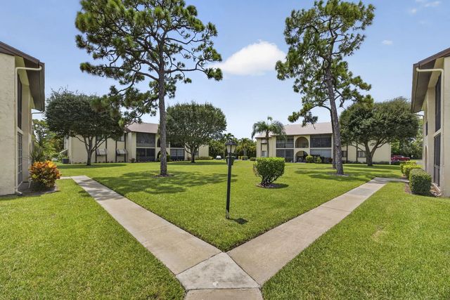 5 of 46 - 3625 La Aires Court #c-2, Greenacres, FL