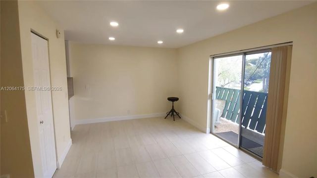 4 of 34 - 8921 Nw 28th Drive #62, Coral Springs, FL