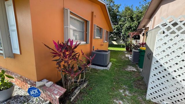 2 of 24 - 4511 Nw 45th Court, Tamarac, FL
