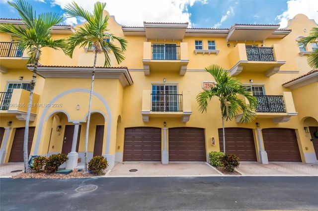 2 of 56 - 2516 Sw 14th Avenue #403, Fort Lauderdale, FL