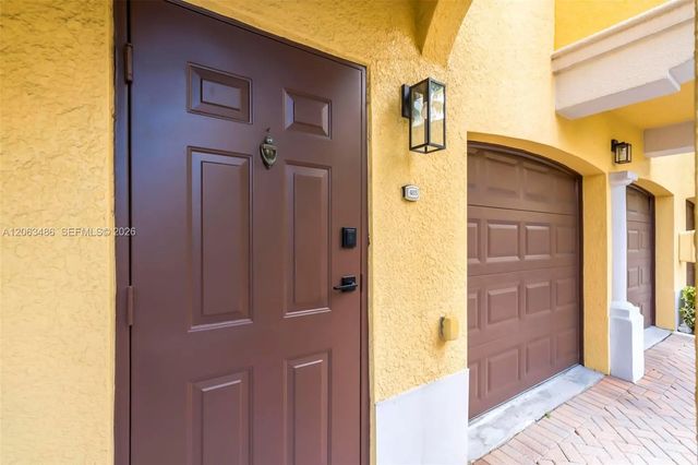 5 of 56 - 2516 Sw 14th Avenue #403, Fort Lauderdale, FL