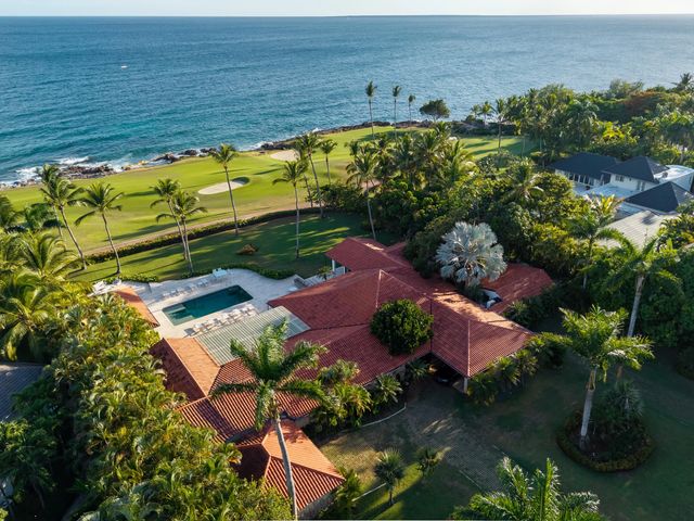 2 of 66 - 3 Costa Verde, , 