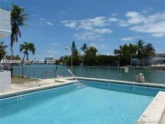 200 S Shore Drive #7, Miami Beach