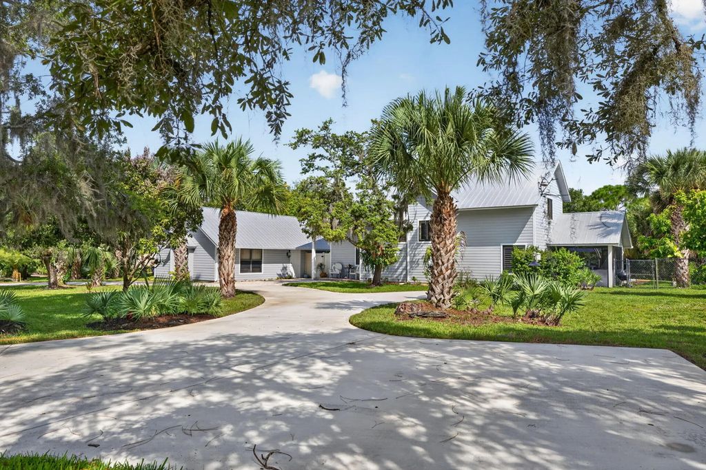 3247 Sw Bessey Creek Trail, Palm City