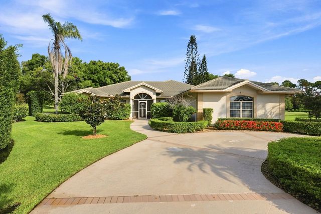 2 of 49 - 3608 Twin Lakes Terrace, Fort Pierce, FL