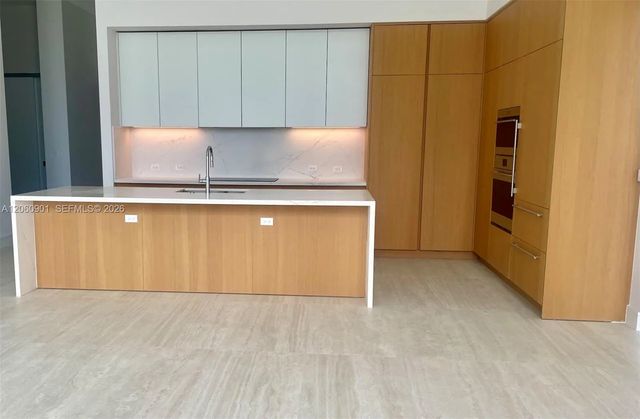 3 of 5 - 2311 Se 17th Street #203, Fort Lauderdale, FL