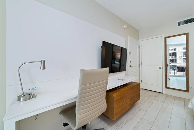 4 of 46 - 505 N Fort Lauderdale Beach Boulevard #1708, Fort Lauderdale, FL