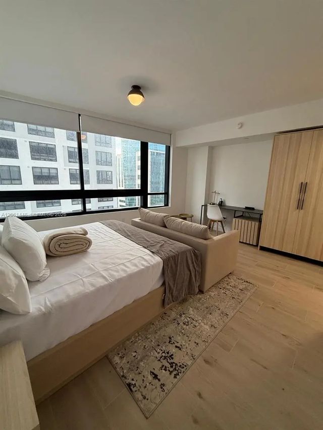 2 of 28 - 225 N Miami Avenue #1506, Miami, FL
