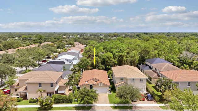 5 of 38 - 2481 Sw Silverado Street, Palm City, FL