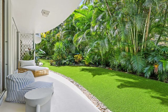 3 of 28 - 429 Australian Avenue #3, Palm Beach, FL