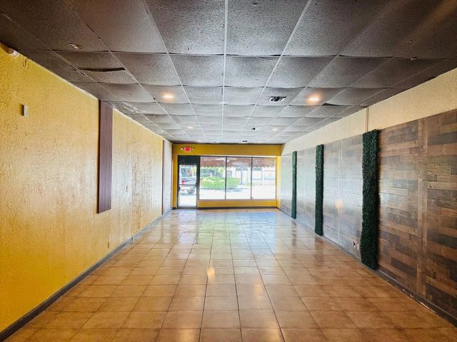 5 of 11 - 3330 Ne 33rd Street, Fort Lauderdale, FL