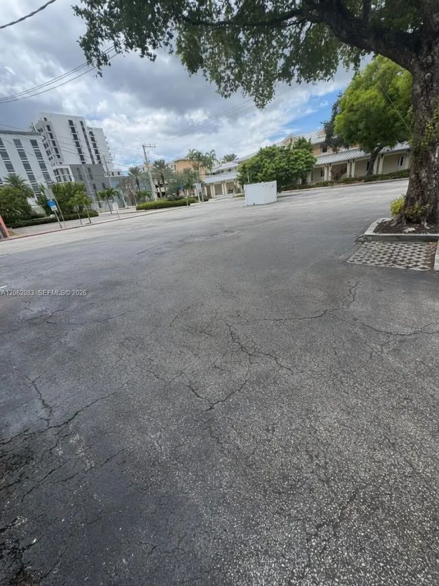 5 of 33 - 2 S Federal Highway, Dania Beach, FL
