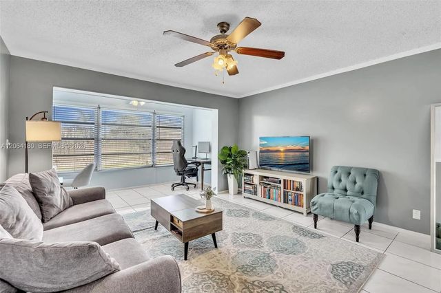 8852 W Mcnab Road #203, Tamarac