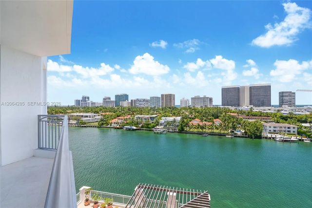 9751 E Bay Harbor Drive #8d, Bay Harbor Islands
