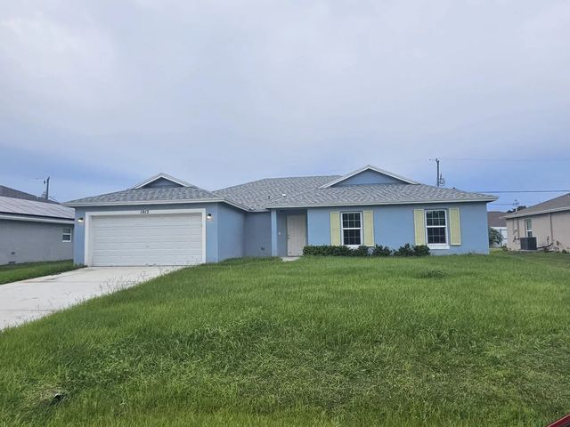 1913 Sw Swift Avenue, Port St. Lucie