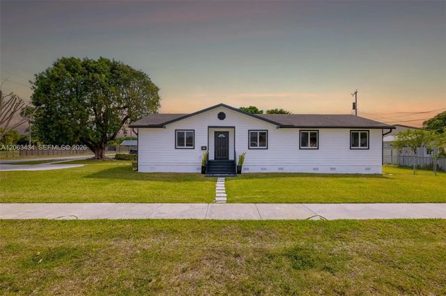 2 of 28 - 1867 Nw 8th Avenue, Homestead, FL