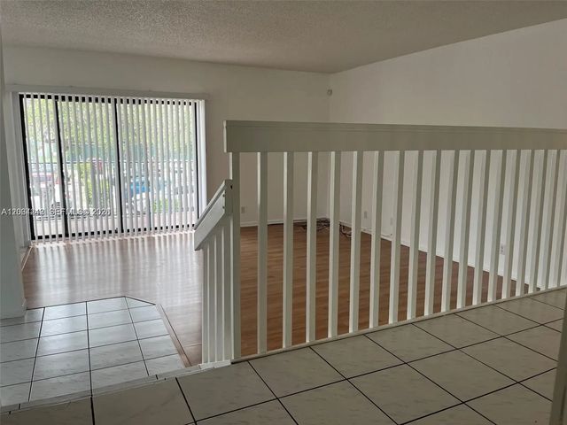 3 of 19 - 4730 Sw 62nd Way #202, Davie, FL
