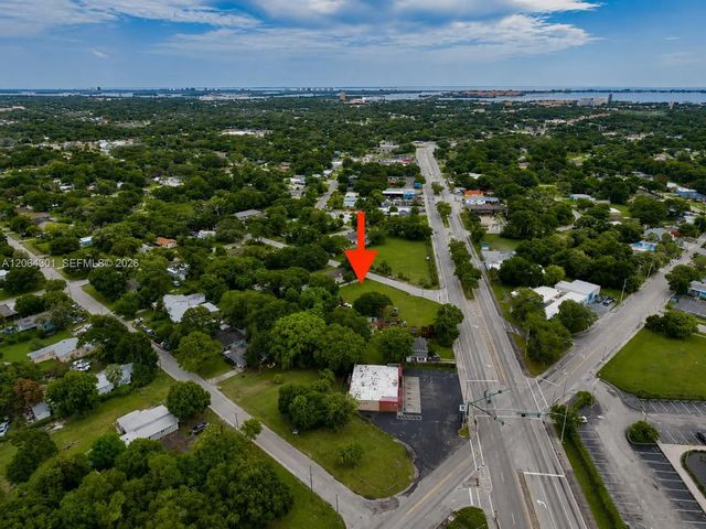 4 of 4 - 2108 Okeechobee Road, Fort Pierce, FL