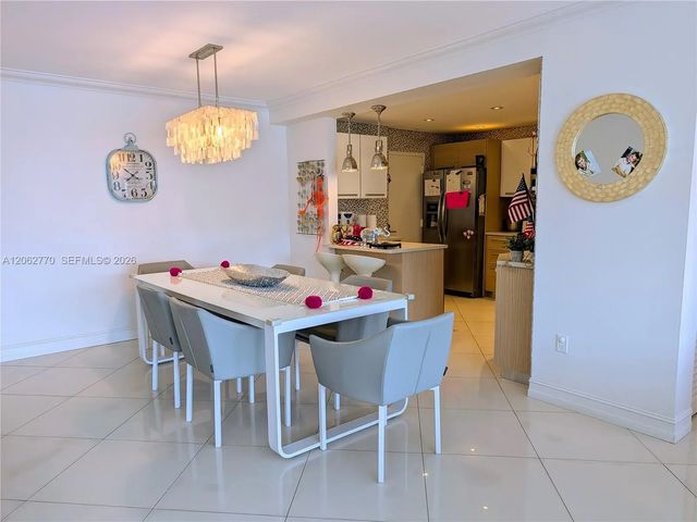 5 of 19 - 575 Crandon Boulevard #706, Key Biscayne, FL