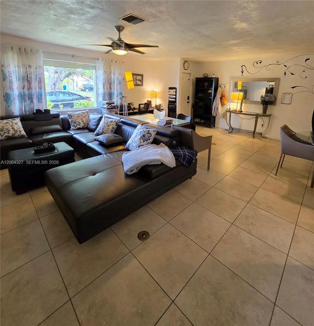 4 of 50 - 613 Se 46th Terrace #unit Ab, Cape Coral, FL