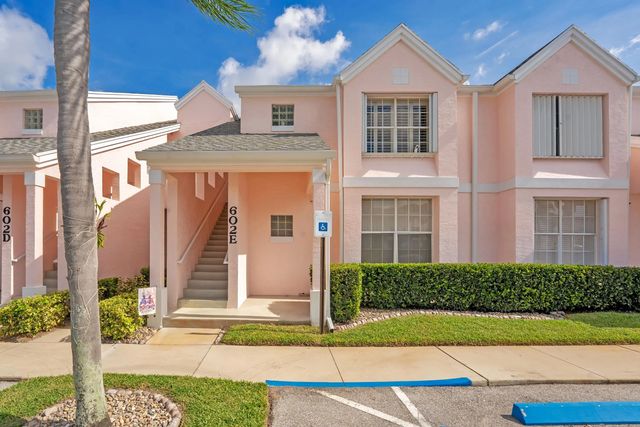 2 of 38 - 602 Muirfield Court, Jupiter, FL