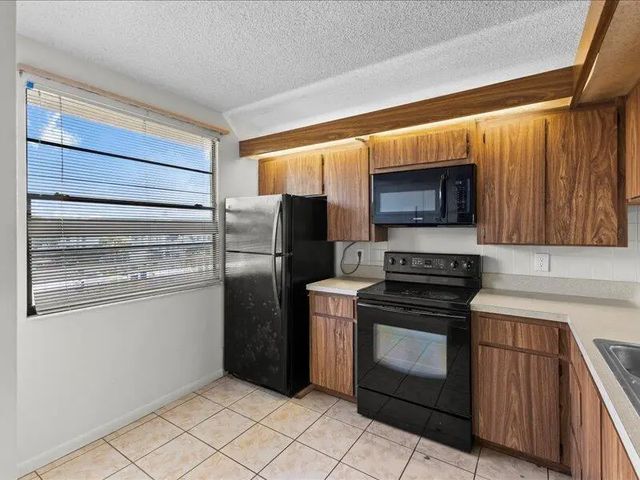 4 of 25 - 3501 Village Boulevard #406, West Palm Beach, FL