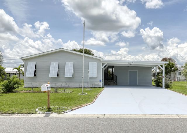 1187 Barefoot Circle, Barefoot Bay