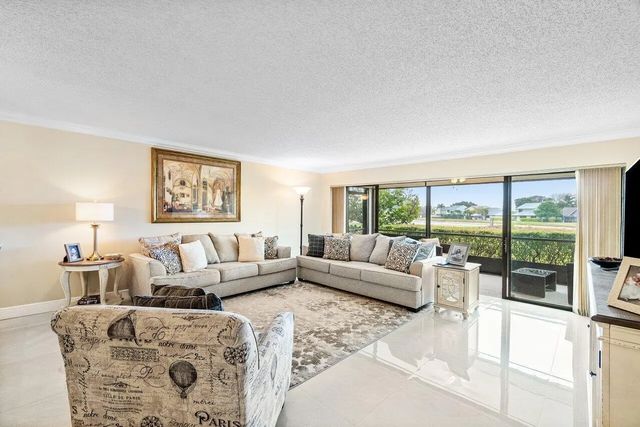 2 of 31 - 5771 Fairway Park Court #103, Boynton Beach, FL