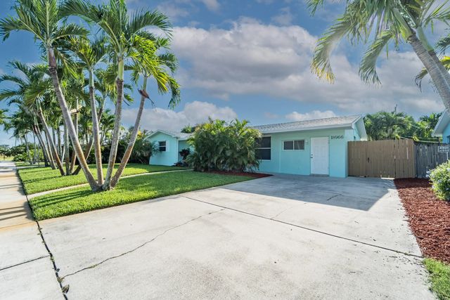 2 of 23 - 18966 Se Southgate Drive, Jupiter, FL