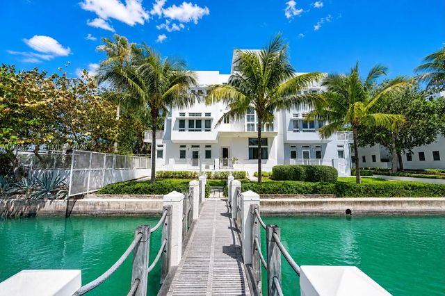 6203 Laguna Path N, Miami Beach