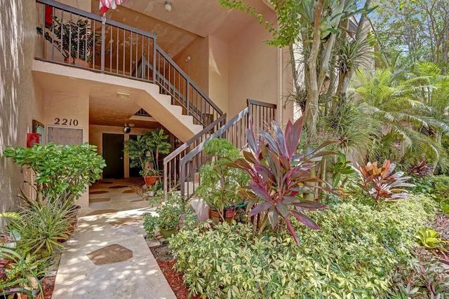 5 of 89 - 2210 Sw 92nd Terrace #2702, Davie, FL