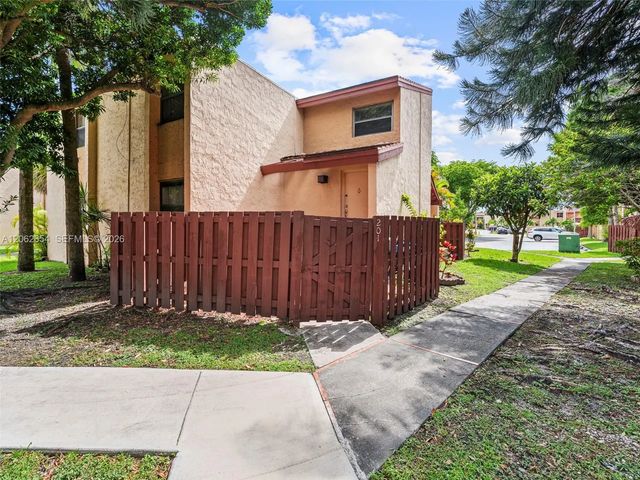 291 W Park Drive #9-201, Miami