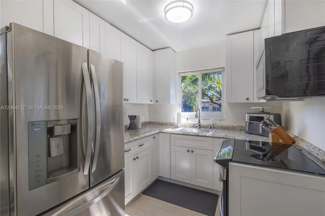 5 of 23 - 6881 Freedom Street, Hollywood, FL