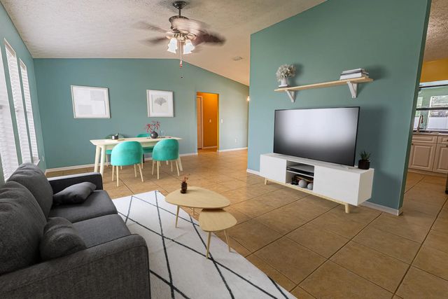 4 of 31 - 1967 Sw Burlington Street, Port St. Lucie, FL