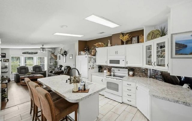 5 of 38 - 4432 Se Sweetwood Way, Stuart, FL