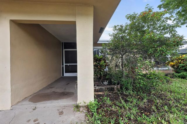 4 of 34 - 8208 Nw 75th Avenue, Tamarac, FL