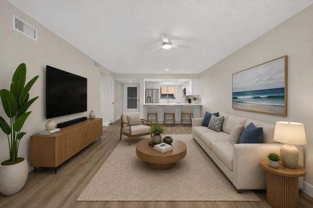 1600 Ne Dixie Highway #10-205, Jensen Beach